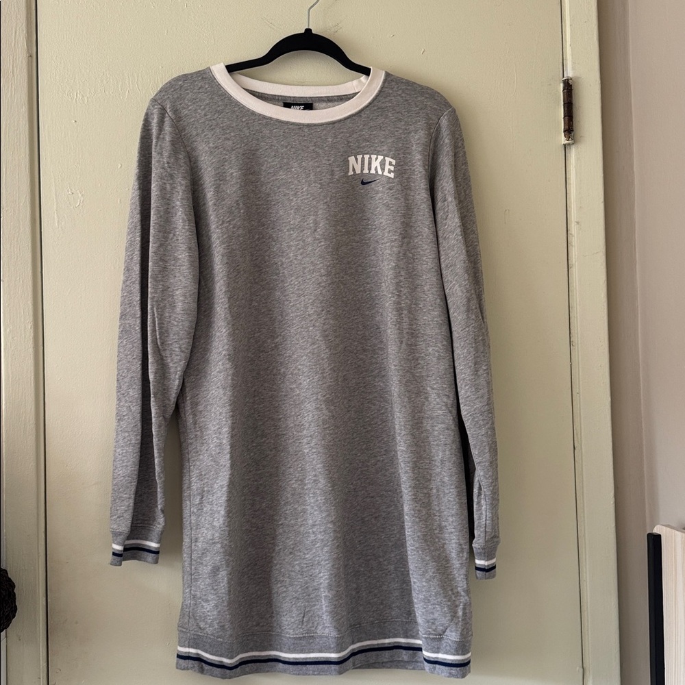 Nike Heather Gray Long Sleeve Men's Tee